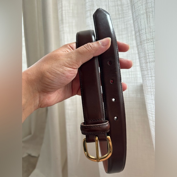 COACH Burgundy Cowhide Leather Mens Dress
Belt 3921 Brass Buckle Size (36) - Picture 6 of 8